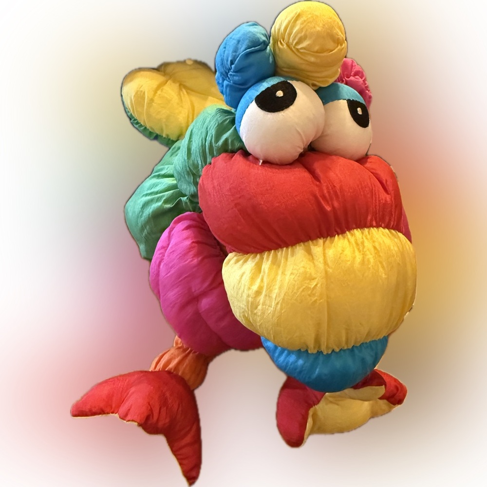 Vintage Commonwealth Hot Puffs Toy